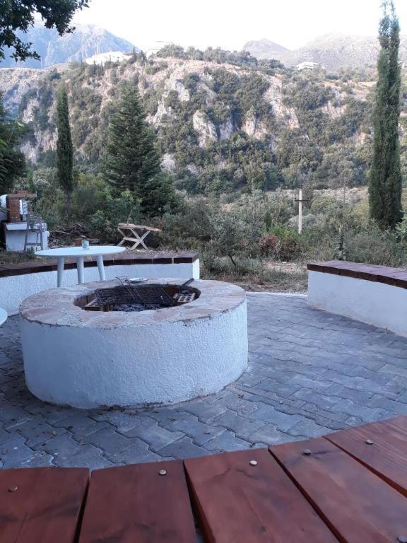 Penelope 2 Hotel Dhermi Exterior photo