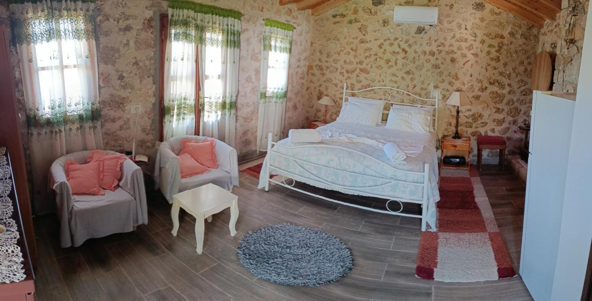 Penelope 2 Hotel Dhermi Exterior photo